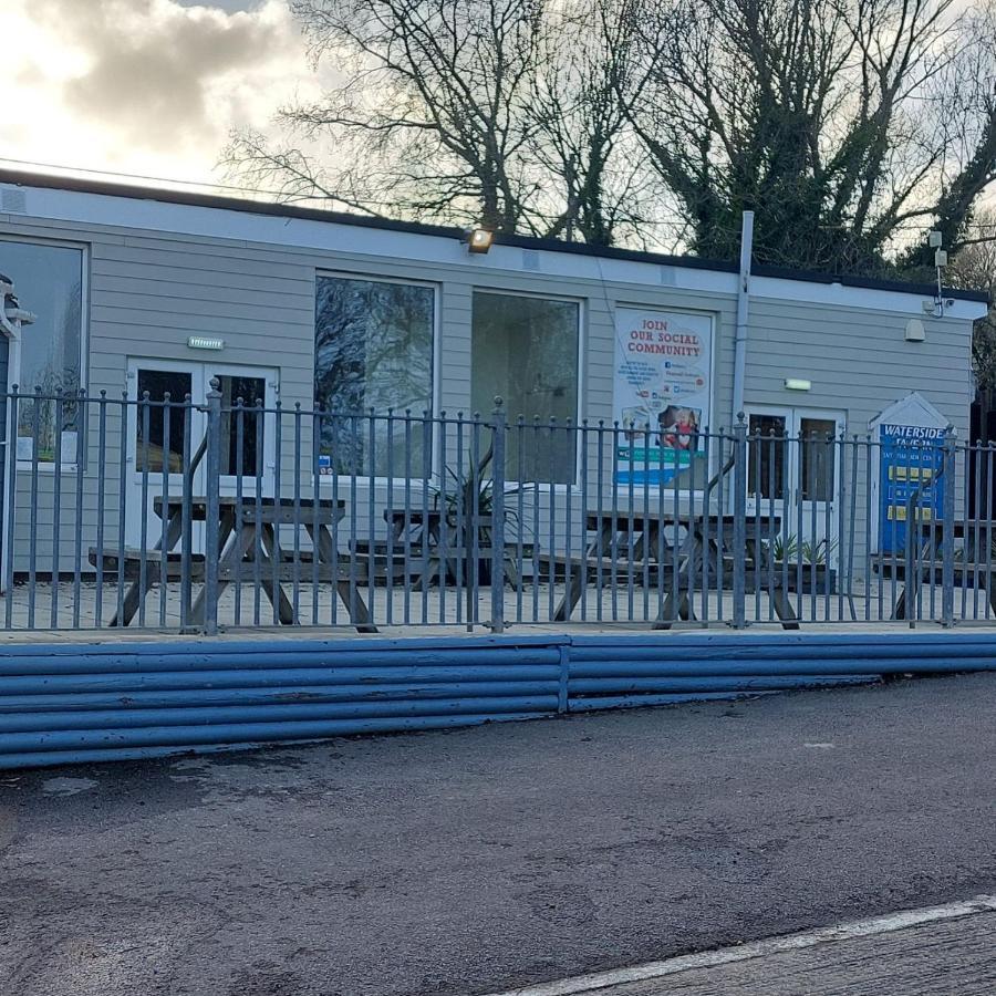Warden Springs Caravan Park Ms16 Thornhill Road, Eastchurch,Me124Hf Sheerness Exterior foto